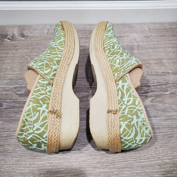 Dansko Women's Victoria Vegan Green Grass Canvas Classic Clogs Sz 41 US 10.5-11 - Picture 5 of 15
